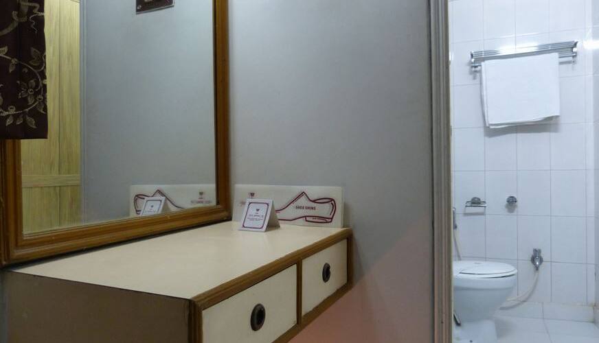 Hotel Avenue Club, Kolkata 3